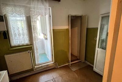 Vand apart 1 cam zona ?colilor - 3