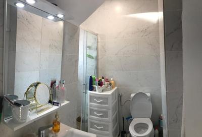 Apartament cu 2 camere semidecomandat, mobilat în Florești - 4