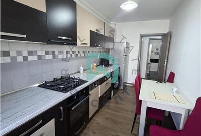 Apartament cu 2 camere decomandat în Tractorul - 8