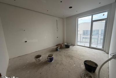 Apartament cu 3 camere în Central - 3