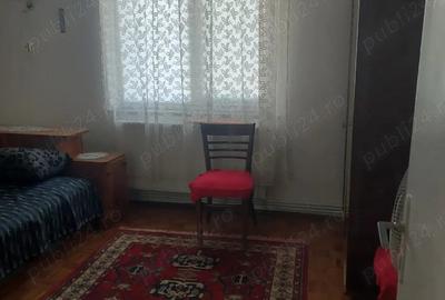 Apartament cu 2 camere semidecomandat în Central - 1