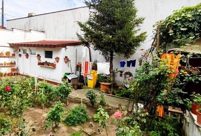 Casă cu 5 camere cu Teren 325 Mp în Tomis I - 8