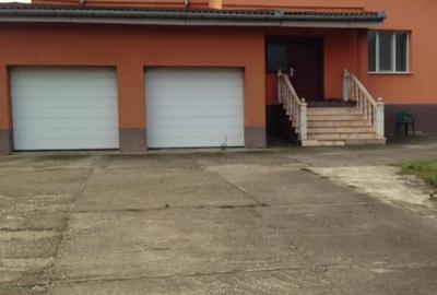 Casa strada Zla?ti Hunedoara - 1