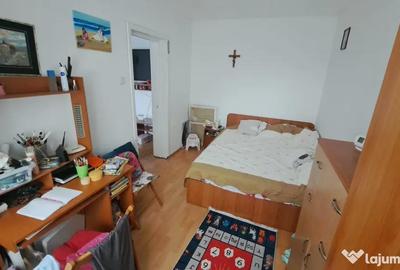 Apartament cu 3 camere semidecomandat în Central - 4