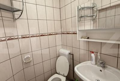 Spațiu comercial, de 307 mp, în Central - 2