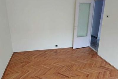 Apartament cu 3 camere în Central - 2