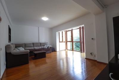 Apartament cu 2 camere decomandat în Furnica