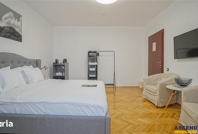 Casă cu 9 camere cu Teren 506 Mp în Centrul Istoric - 1