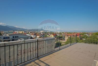 De vanzare penthouse in Tractoru, 3 camere, mobilat si utilat - 33