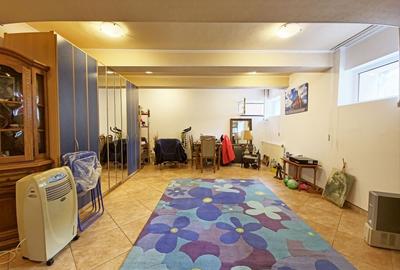 Vila 6 camere, mobilata, utilata, Andrei Muresanu, zona Engels - 31