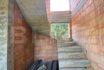 Casă cu 4 camere cu Teren 340 Mp în Sava - 3