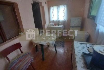 Casă cu 3 camere cu Teren 600 Mp în Bărcănești - 11