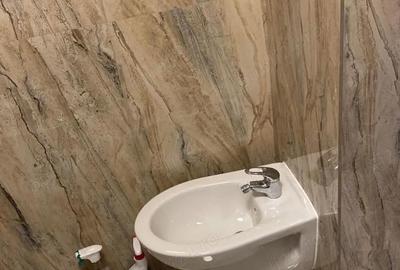 Apartament cu 2 camere decomandat în Circumvalațiunii - 2