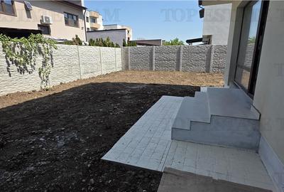 Duplex cu 4 camere cu Canalizare în Central - 4