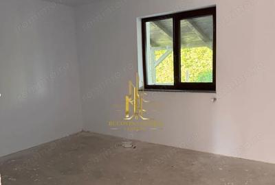 Casă cu Teren 403 Mp în Ipotești - 12