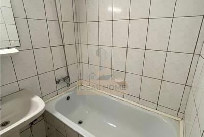 Garsonieră decomandată în Copou - 10