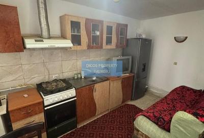 Casă cu garaj – str. Mărășești - 9