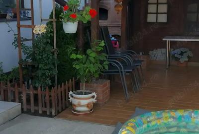 Casă cu 4 camere cu Teren 1200 Mp în Central - 11