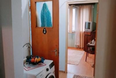 Apartament cu 3 camere decomandat în Berceni - 14