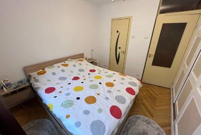 Apartament cu 3 camere decomandat în Răcădău - 9