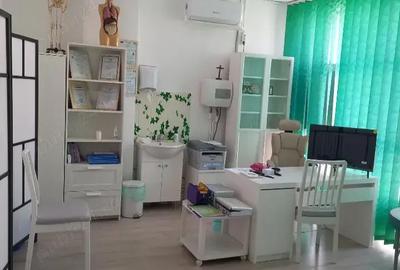 Spațiu comercial, de 20 mp, în Central - 8