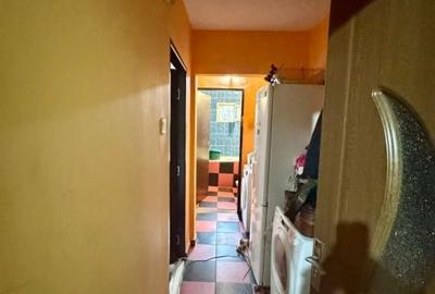 BAZA 3 - CARREFOUR FELICIA - 3 CAMERE - PARTER INALT BLOC DIN 1980 - 4