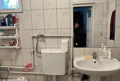 Casă cu 6 camere cu Teren 700 Mp în Central - 2