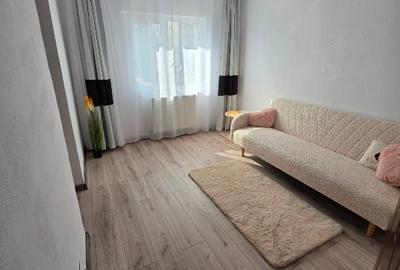 Apartament cu 4 camere decomandat în Central - 4