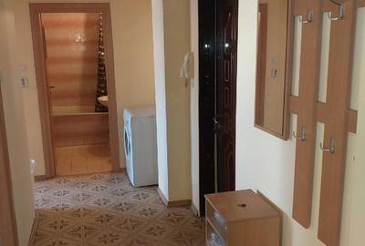 Apartament cu 3 camere semidecomandat în Aradului - 3