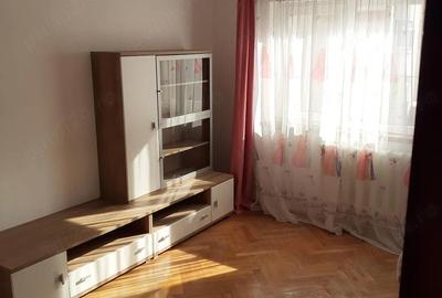 Apartament cu 3 camere decomandat în Central - 3