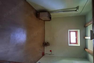 Casă cu 3 camere cu Teren 1200 Mp în Central - 9