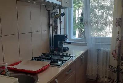Apartament cu 2 camere nedecomandat în Decebal - 3