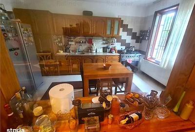 Casă cu 7 camere cu Teren 1000 Mp în Dumbrava - 12