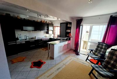 Apartament cu 3 camere decomandat în Central - 1
