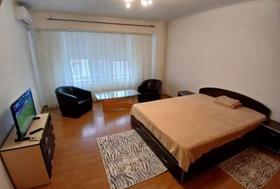 Garsonieră decomandată în Central - 16
