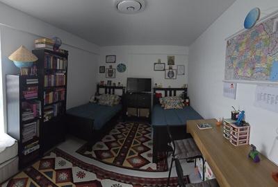 Apartament cu 3 camere semidecomandat în Central - 15