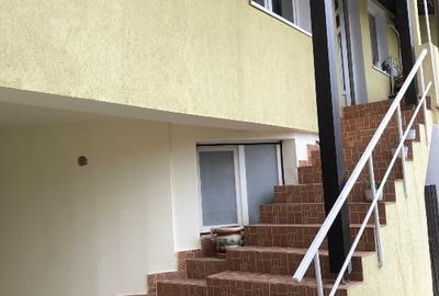 Proprietar vand casa cu 4 camere - 4