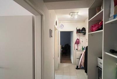 Garsonieră decomandată în Central - 14