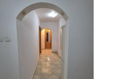 Apartament cu 3 camere decomandat în Mihai Bravu - 4