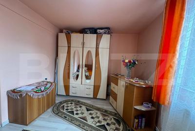 Casa cu 3 camere, 70 mp, in Ghelari - 1