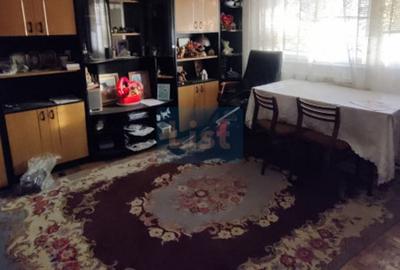 Apartament cu 3 camere decomandat în Siderurgiștilor - 2