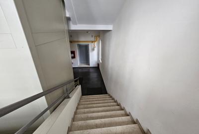 Penthouse cu 4 camere decomandat, mobilat în Complex Studențesc - 20