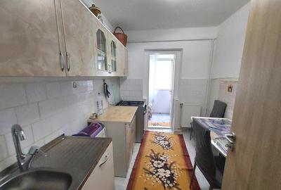 Apartament cu 3 camere decomandat în Central - 2