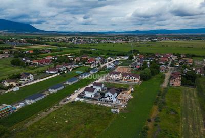 Casă individuală cu 4 camere cu Canalizare în Stupini - 16