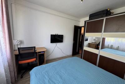 Apartament cu 2 camere semidecomandat, mobilat în Micro 16 - 9