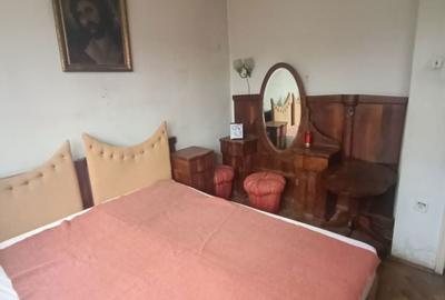 Apartament cu 3 camere în Victoriei
