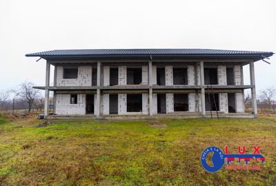 Casă individuală cu 7 camere în Murighiol