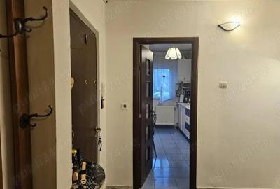 Apartament de 4 camere zona CARPATILOR Apartament de 4 camere zona CARPATILOR - 3