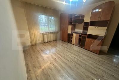 Apartament cu 2 camere decomandat în Minerul - 1