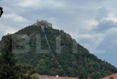 Apartament de vanzare, cu 3 camere decomandat, 61 mp, zona P - 3